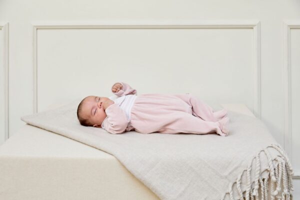 Babygrow 003-35288 "Home" - Martin Aranda